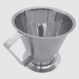 Accurate and reliable measuring jug for precise liquid measurement, designed for use in hospitals, clinics, and healthcare facilities, featuring a durable and easy-to-clean design for efficient patient care and infection control.