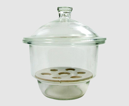 desiccators-glassware Desiccators Glassware, a high-quality and durable laboratory glassware solution designed for controlling humidity and preserving sensitive materials, featuring borosilicate glass construction, precise control of atmospheric conditions, and a range of sizes and configurations, from Medisurge, a trusted provider of medical and laboratory supplies in Malawi.